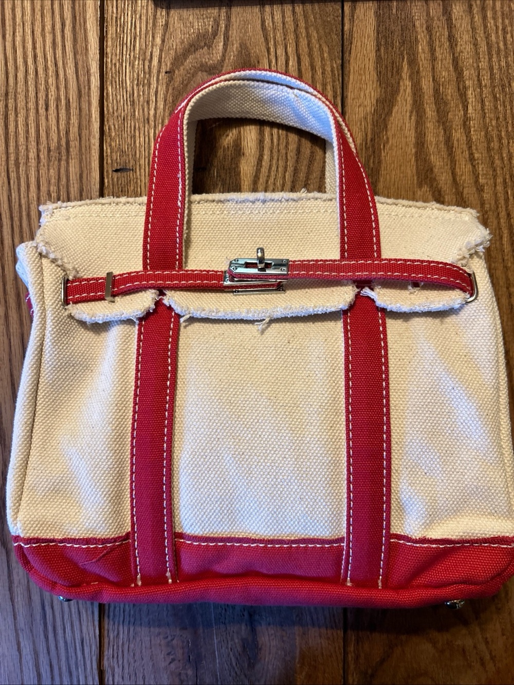 NEW Viral Sunwin Boatkin Small Tote Cream canvas/Red Handles Beach Wirkincore